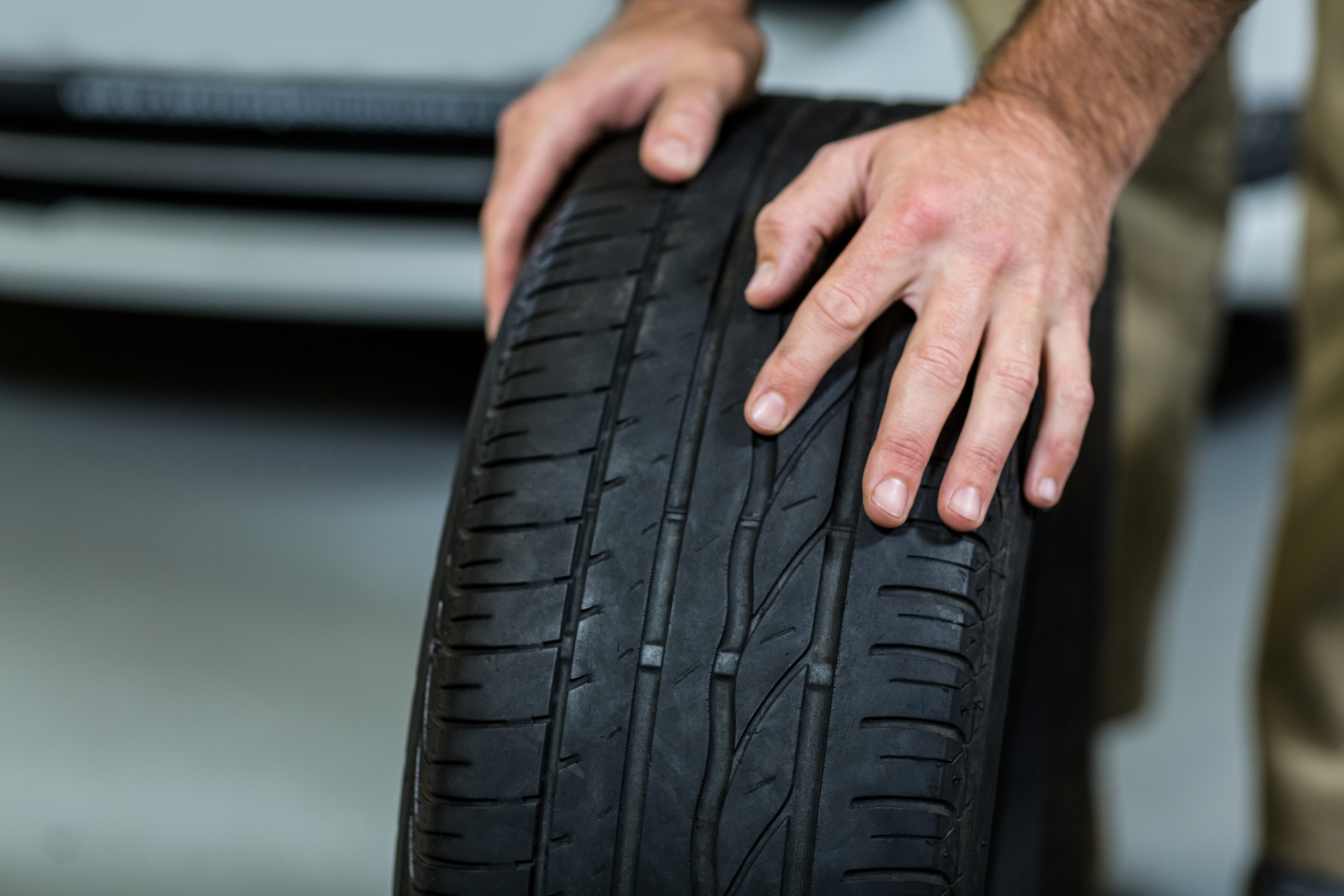 Tire with hands